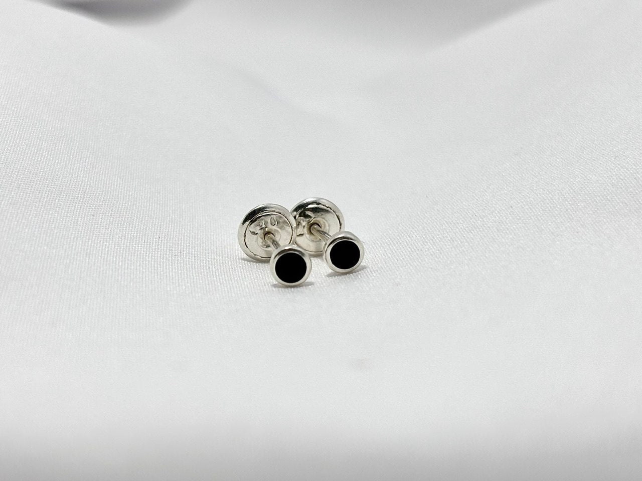 Aretes Topitos Esencia de la noche
