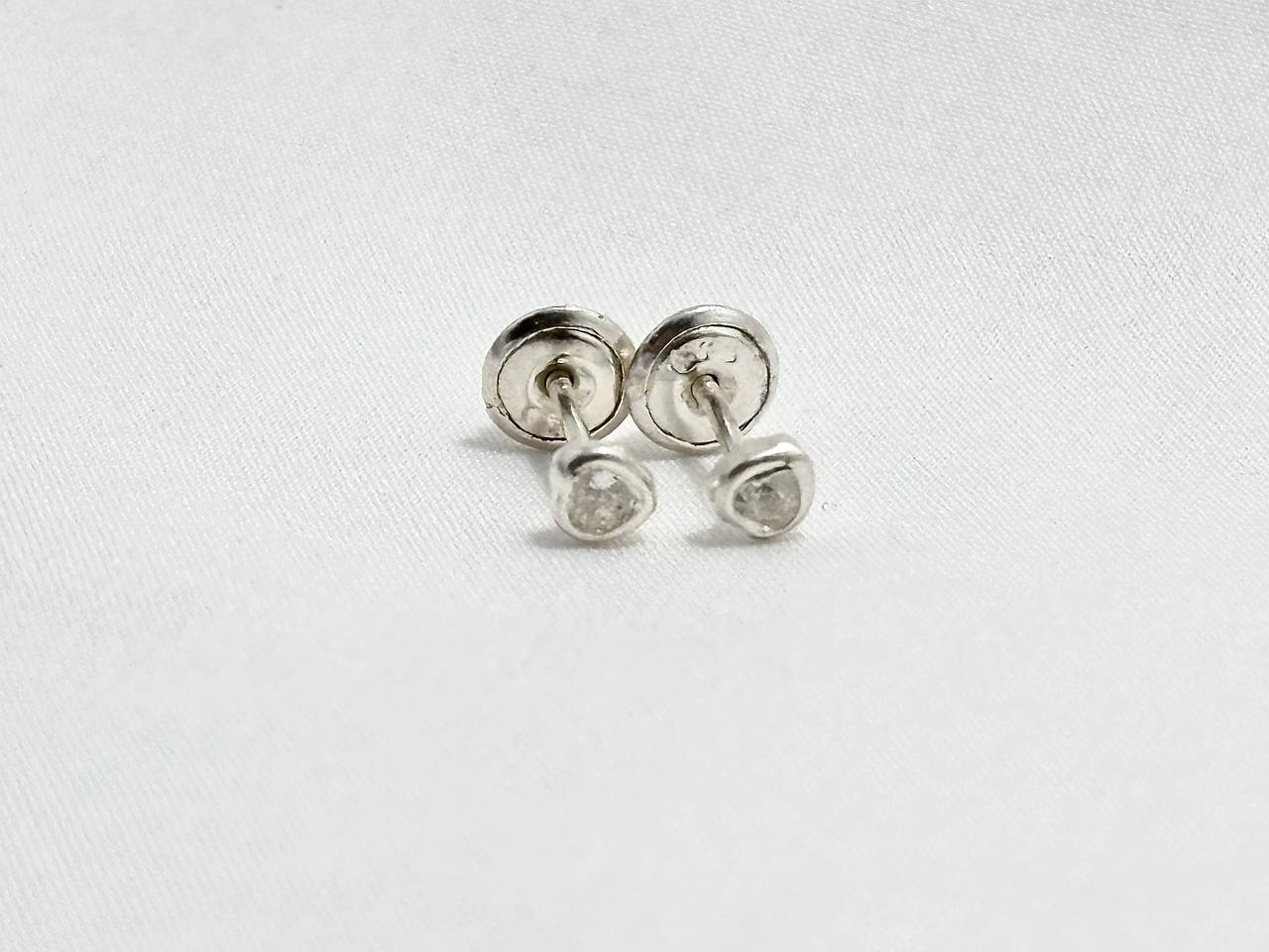 Aretes Brillo Sutil en Plata 925