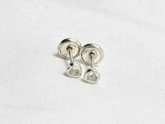 Aretes Brillo Sutil en Plata 925