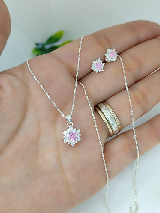 Set de cadena y aretes Rosa Encantada