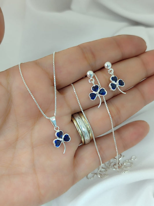 Set de cadena y aretes Azul de Suerte