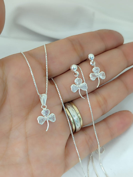 Set de cadena y aretes Sueños de Trébol